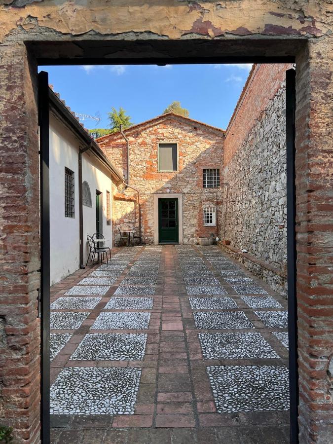 Borgo Al Canto Degli Alberi Lucca Luaran gambar